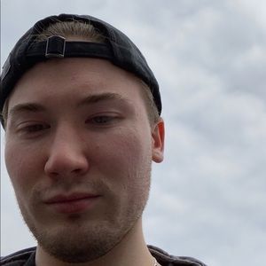 Meet your Posher, Jonathan